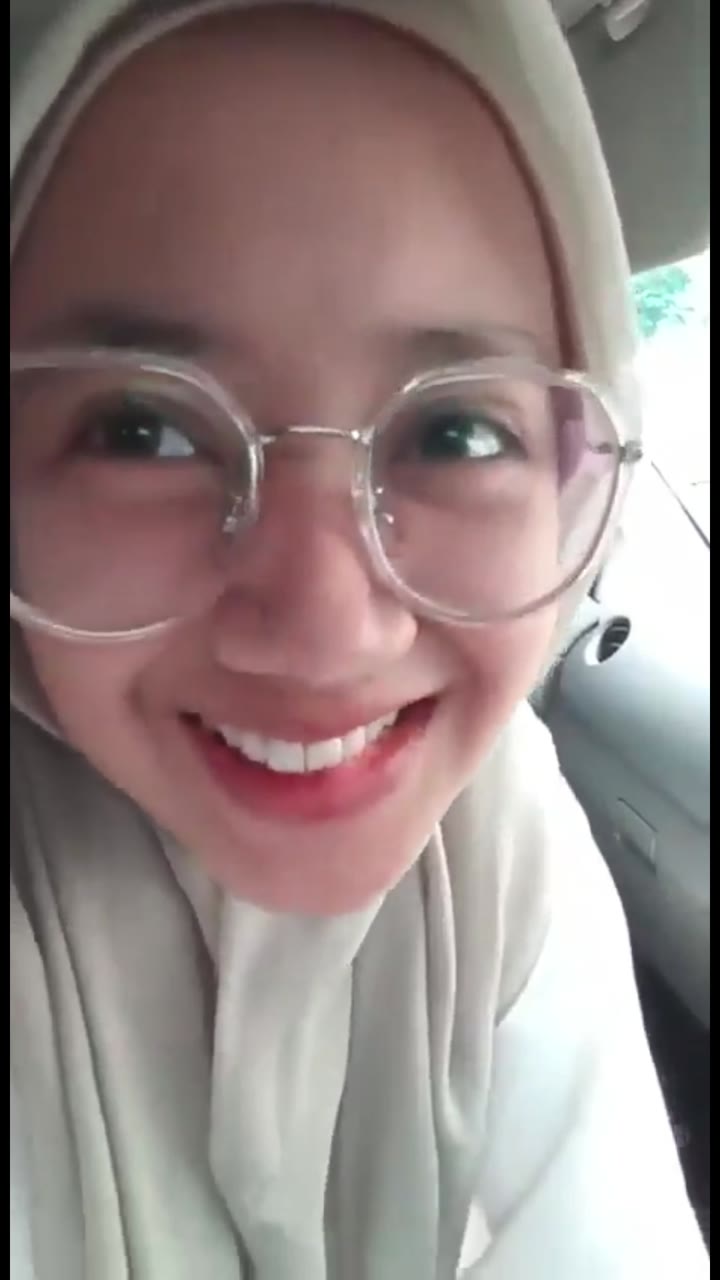 Viral ABG Tante Binor Cantik Pemilik Hotel dan Restauran Surabaya Indonesia Service Client